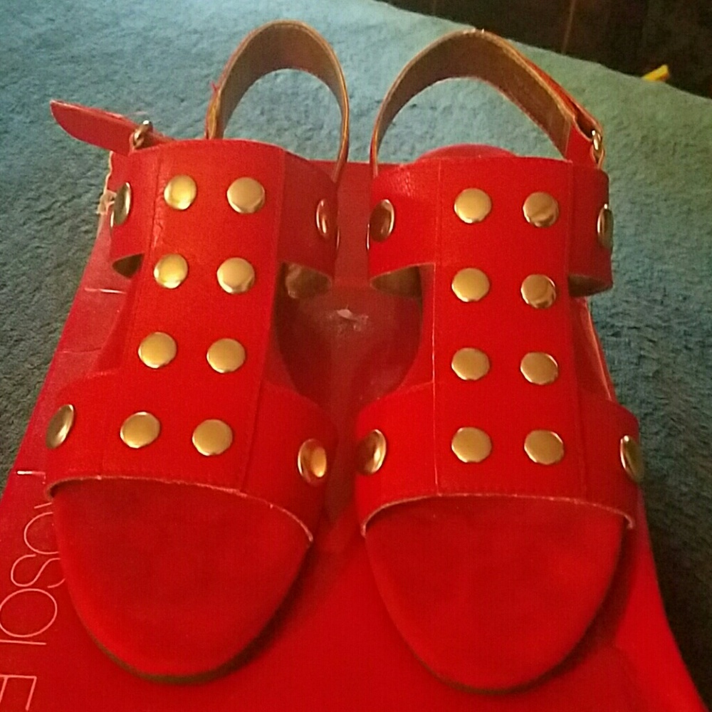 AEROSOLES Red Sandals with Gold Studs - Picture 2 of 4